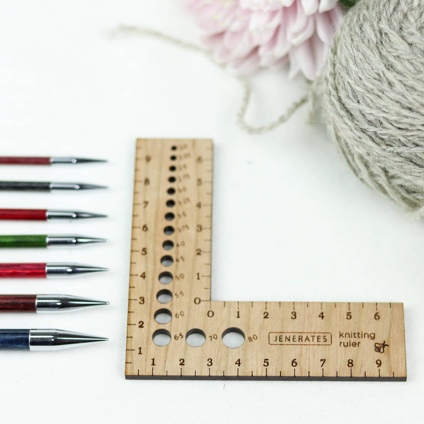 Jenerates Knitting Ruler